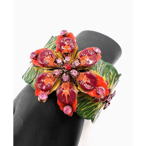 WOW! Y2K Enamel Rhinestone Poinsettia Hinged CufF Christmas Bracelet Red Green